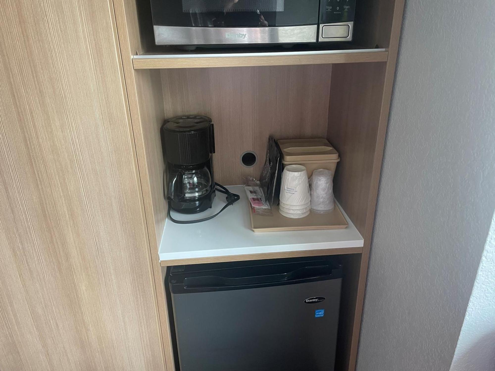 Microtel Inn & Suites By Wyndham Liberty Ne Kansas City Area 외부 사진